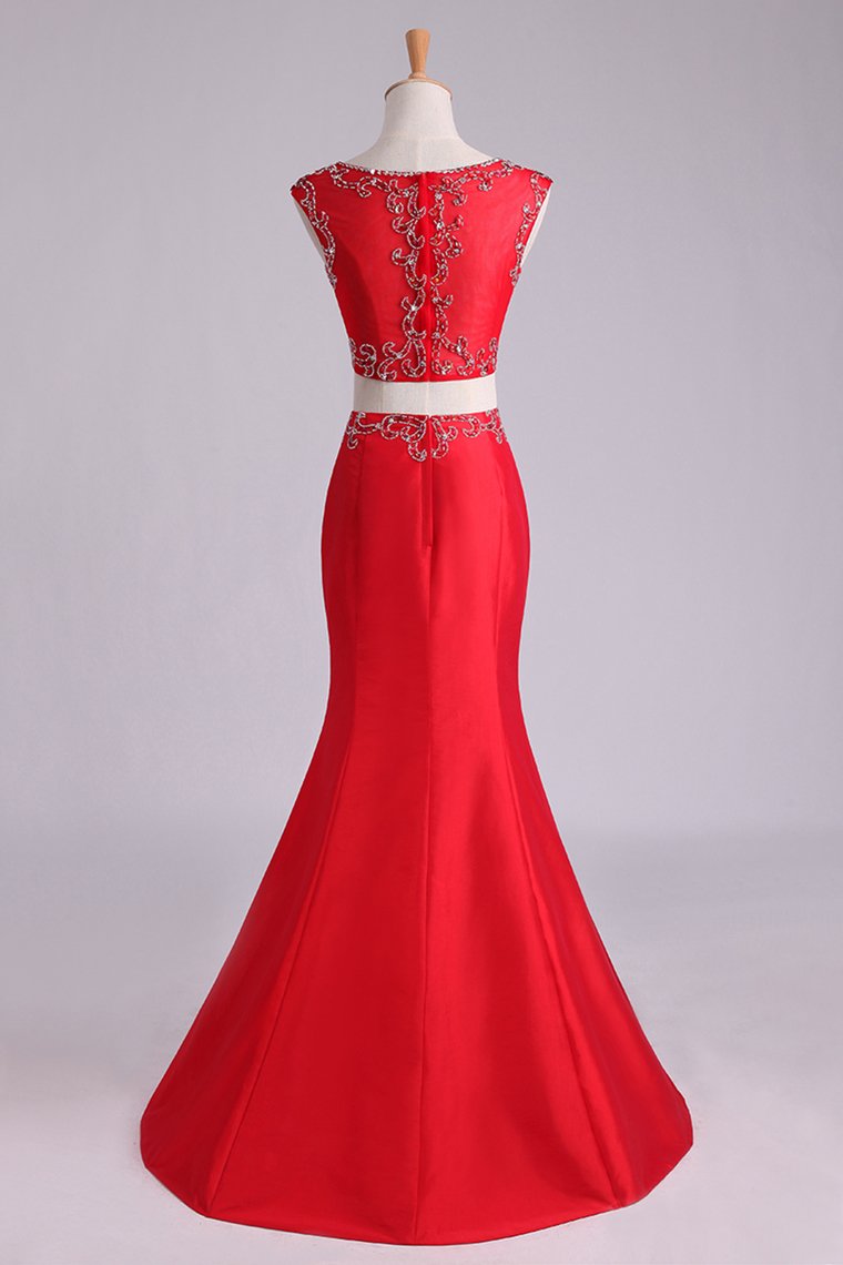 Prom Dresses Two Pieces Bateau Mermaid/Trumpet Beaded Floor-Length Tulle And Taffeta