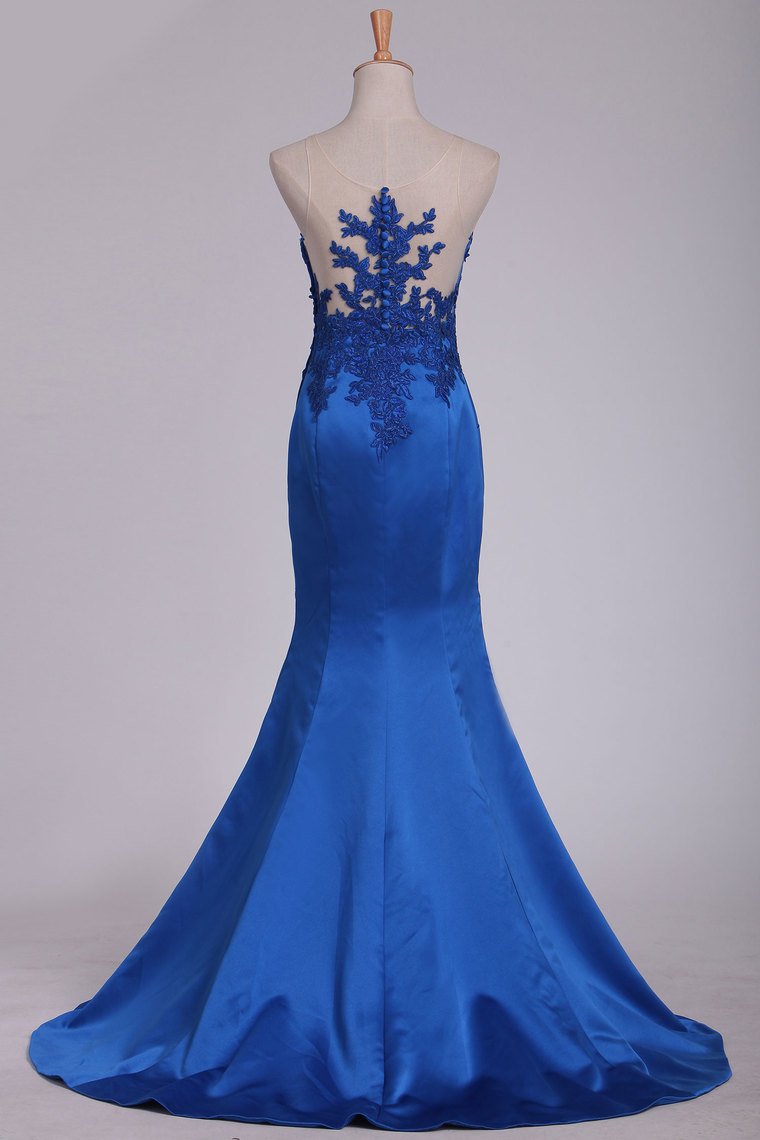 Mermaid Evening Dresses Scoop Satin With Applique Floor Length