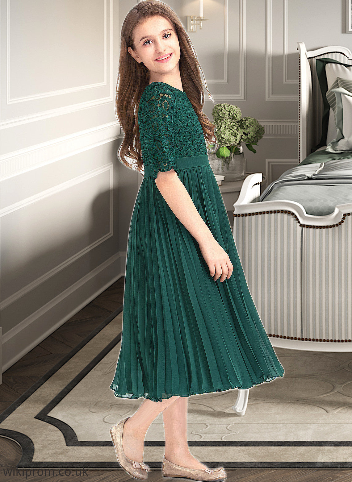 Jan A-Line Scoop Neck Tea-Length Chiffon Lace Junior Bridesmaid Dress With Pleated SWKP0013608