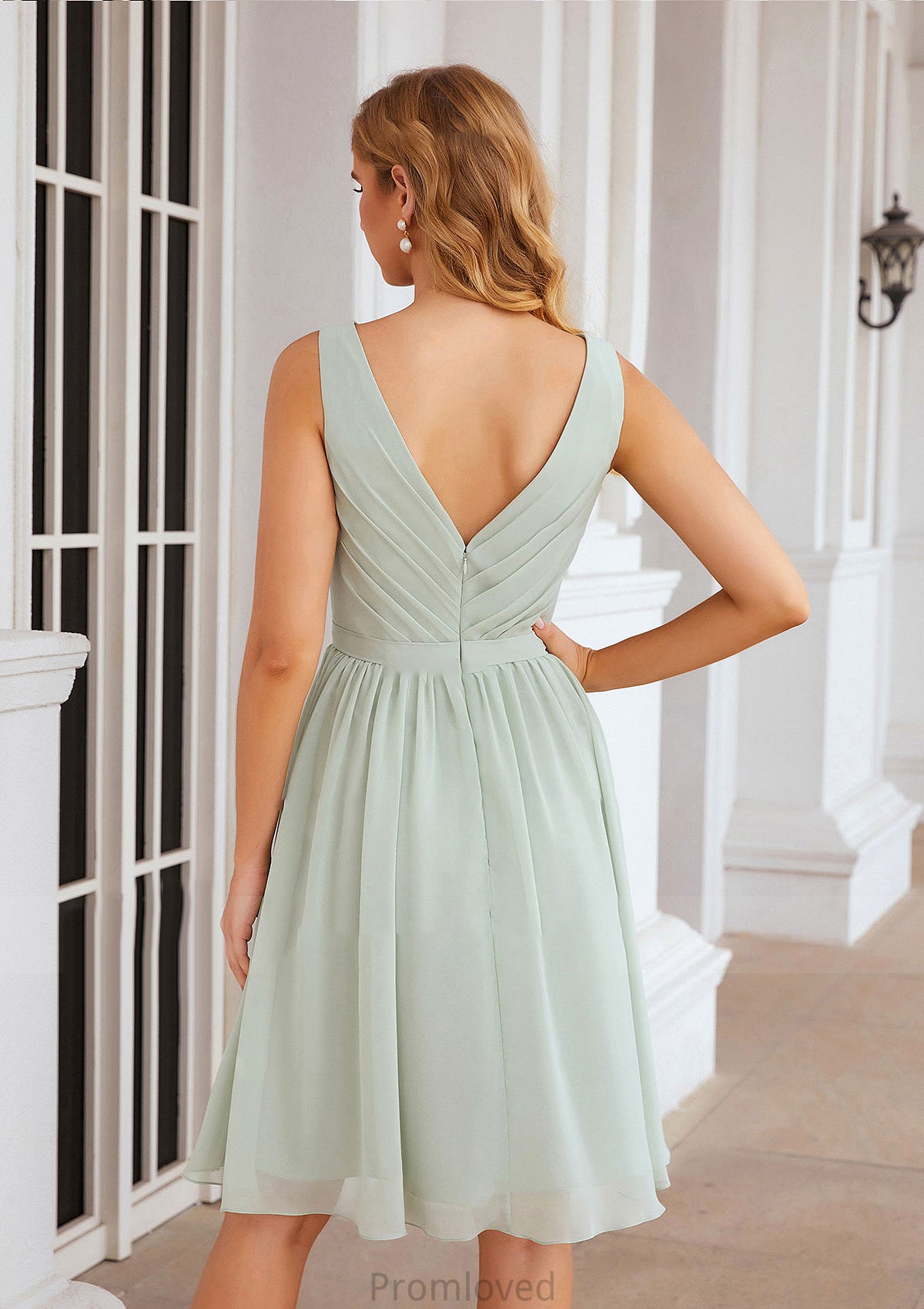 A-line V Neck Sleeveless Chiffon Knee-Length Bridesmaid Dresses With Pleated Waistband Kaylen DUP0025383