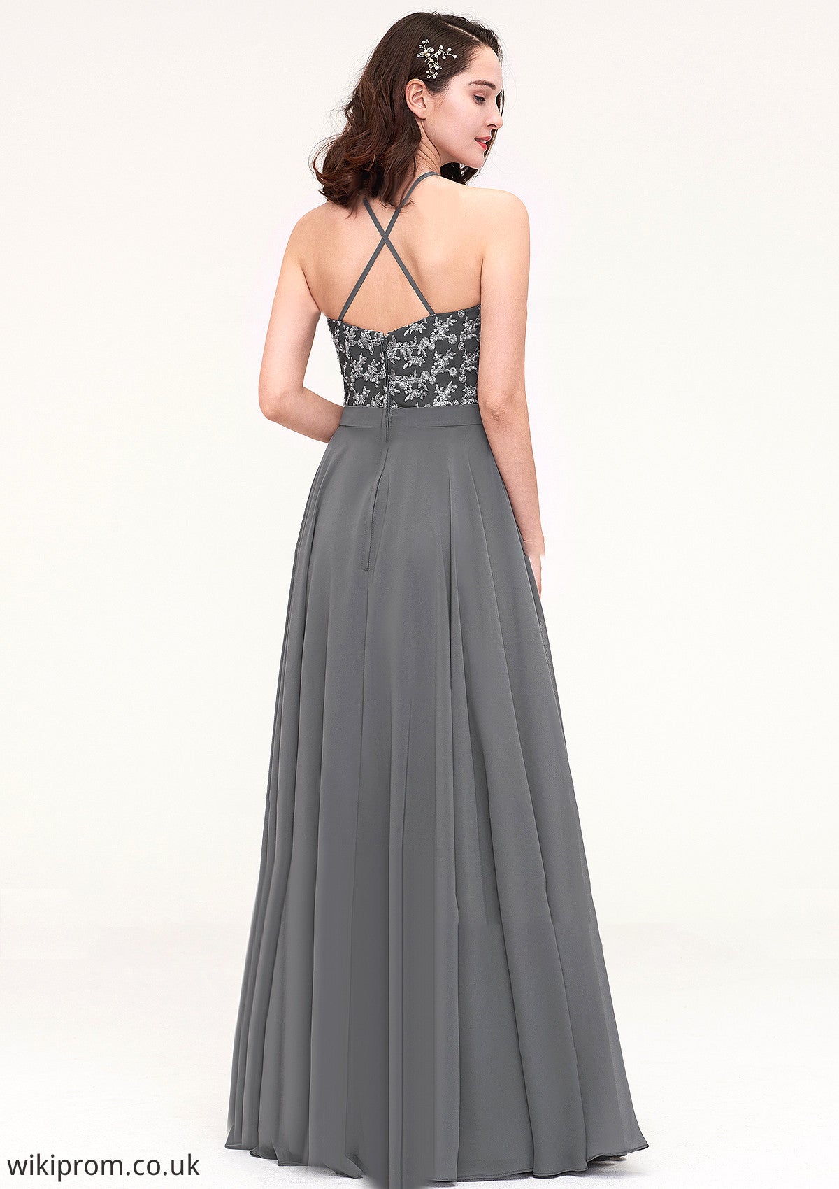 A-line/Princess Halter Long/Floor-Length Chiffon A-line/Princess Bridesmaid Dresses With Appliqued Madelyn SWKP0025402