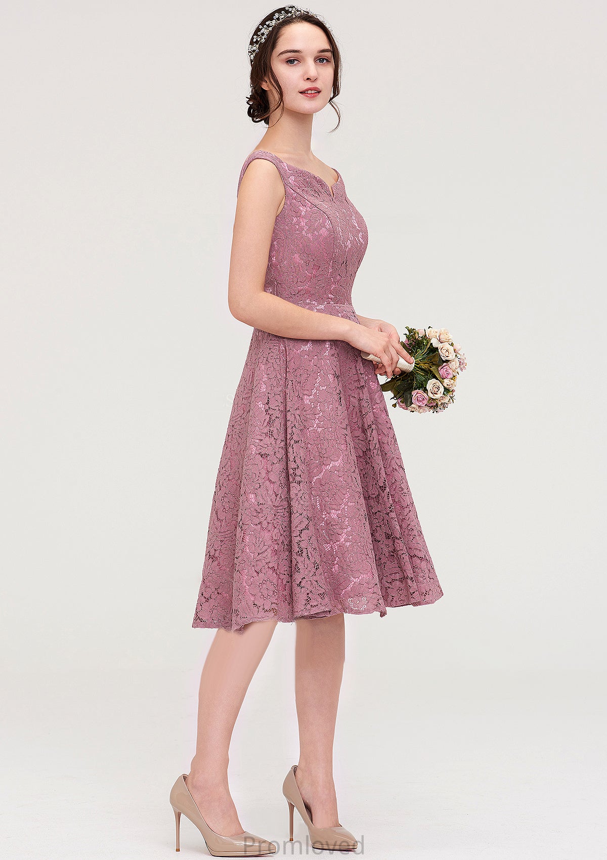 Sweetheart Sleeveless A-line/Princess Lace Knee-Length Bridesmaid Dresses Alyvia DUP0025421