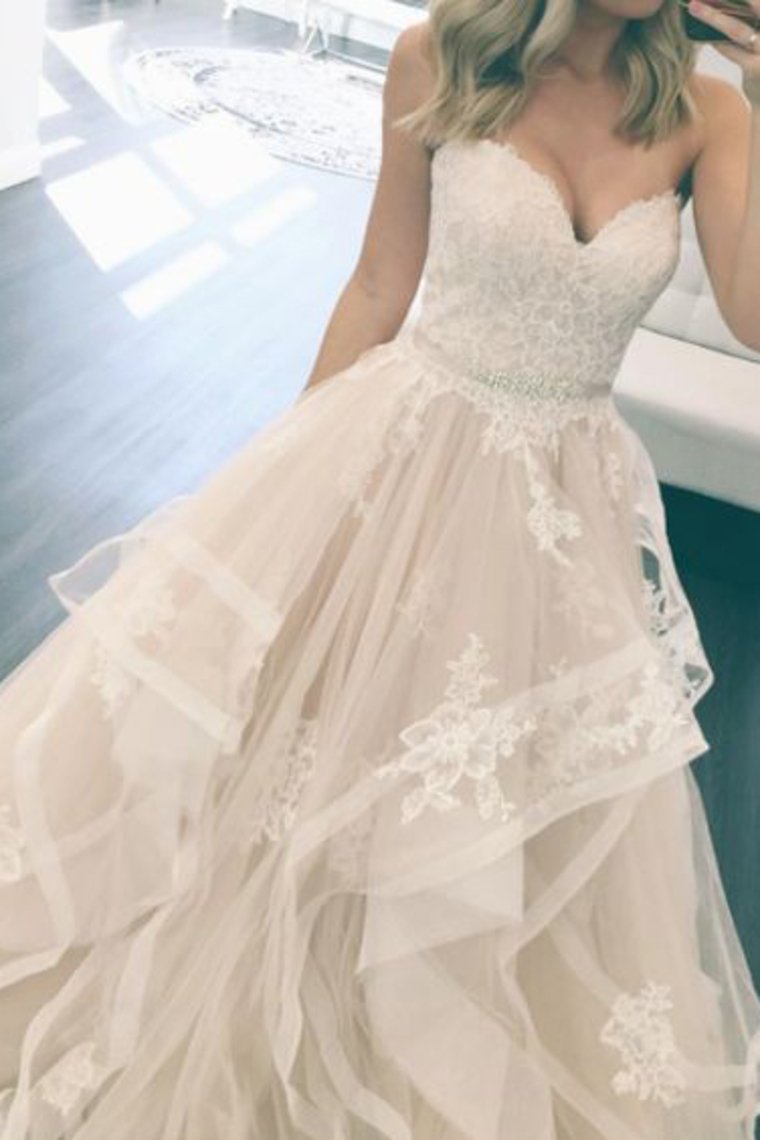 New Arrival Sweetheart A Line Wedding Dresses With Applique Tulle