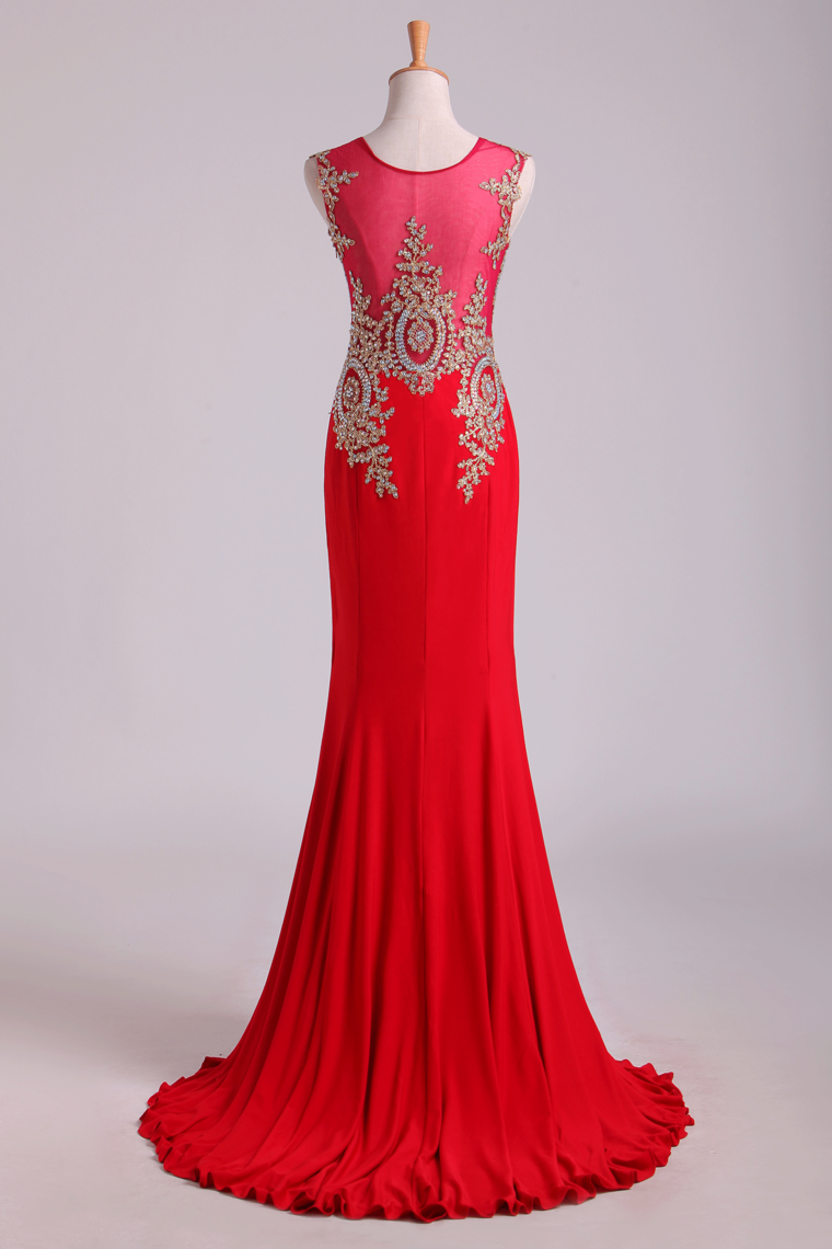 Red Prom Dresses Scoop Mermaid Sweep Spandex With Applique Sleeveless