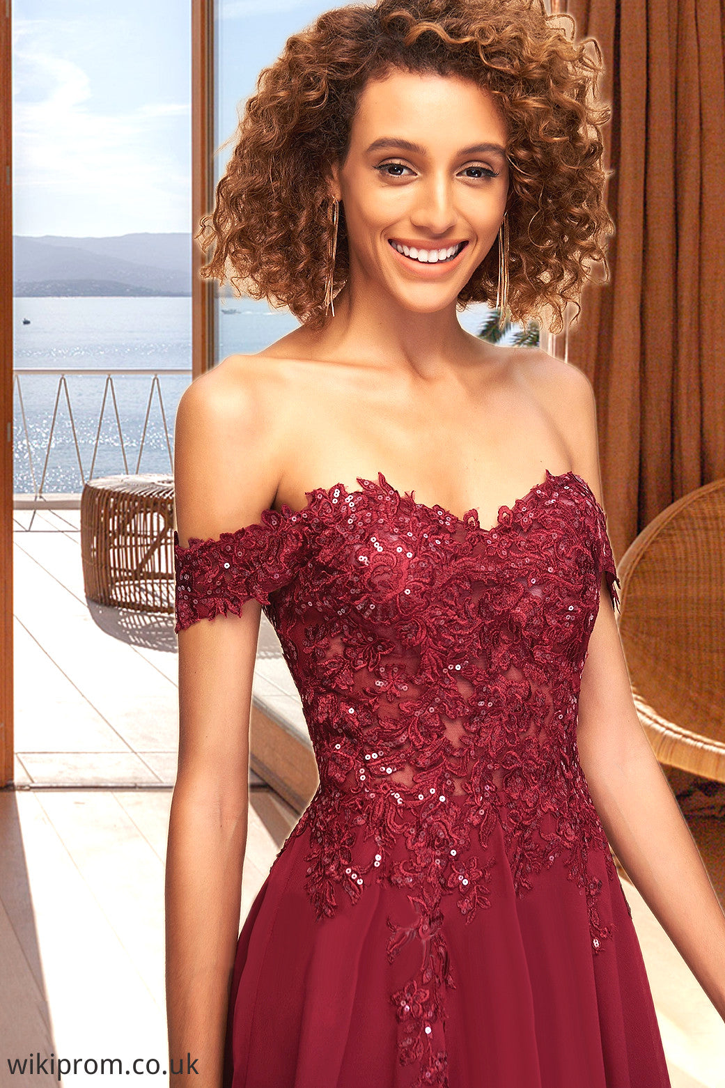 Sidney A-line Off the Shoulder Short/Mini Chiffon Lace Homecoming Dress With Sequins SWKP0020528
