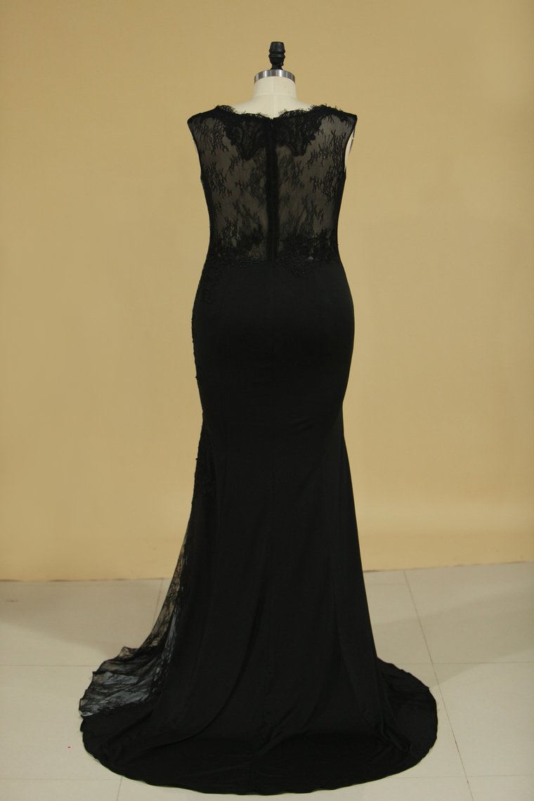 Mermaid Evening Dresses Scoop With Applique Spandex & Lace Sweep Train