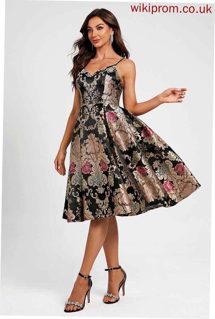 Ursula Homecoming Dresses With A-Line Lace Homecoming Dress V-neck Flower(s) Knee-Length