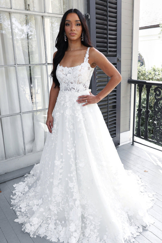 Charming A Line Square Neck Tulle Long Wedding Dresses with Lace