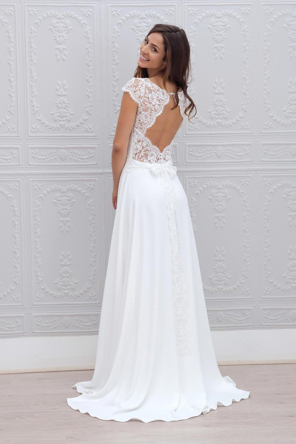 A Line Chiffon White Lace Appliques Cap Sleeve Open Back Scoop Long Wedding Dresses WK24