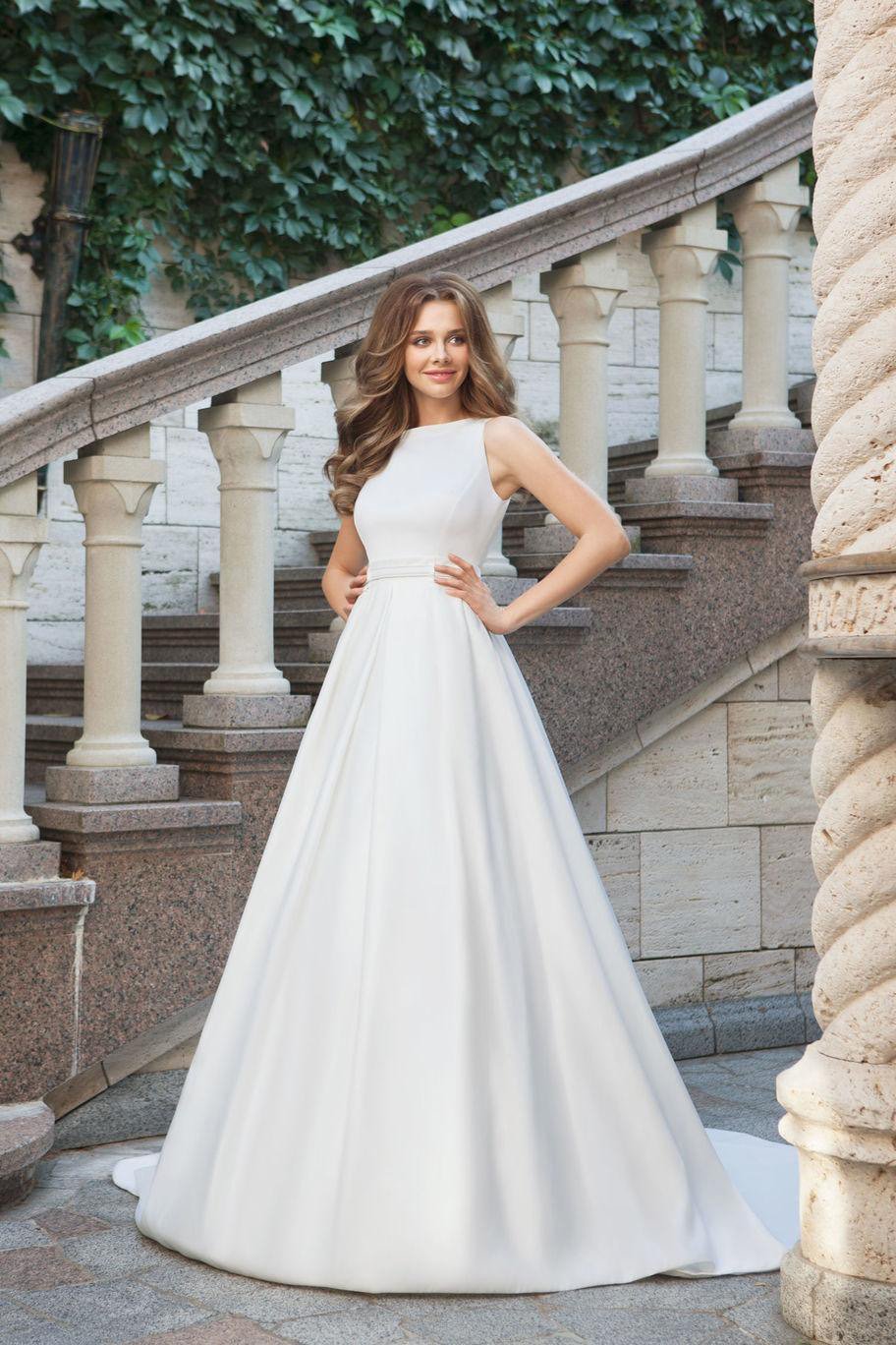 Elegant A-line Bateau Ivory Sleeveless Satin Prom Dress Simple Wedding Dress WK443