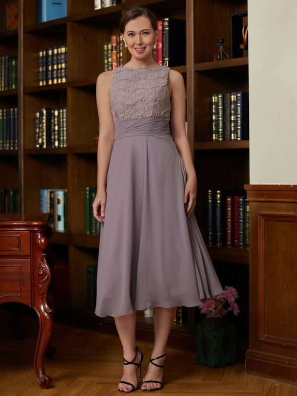 Alaina A-Line/Princess Chiffon Lace Scoop Sleeveless Tea-Length Mother of the Bride Dresses SWKP0020366